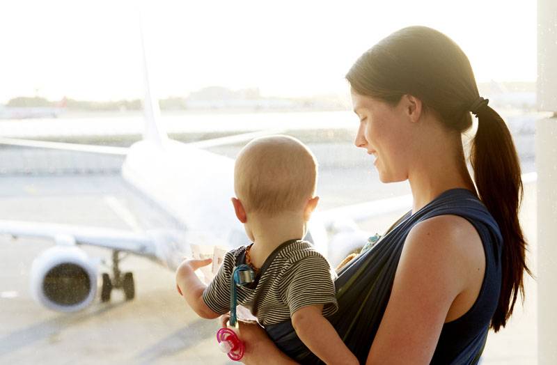 Как сделать путешествие с младенцем максимально комфортным и безопасным