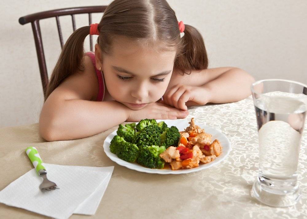 Детское питание. ребенок не ест фрукты? разберемся, как выйти из положения