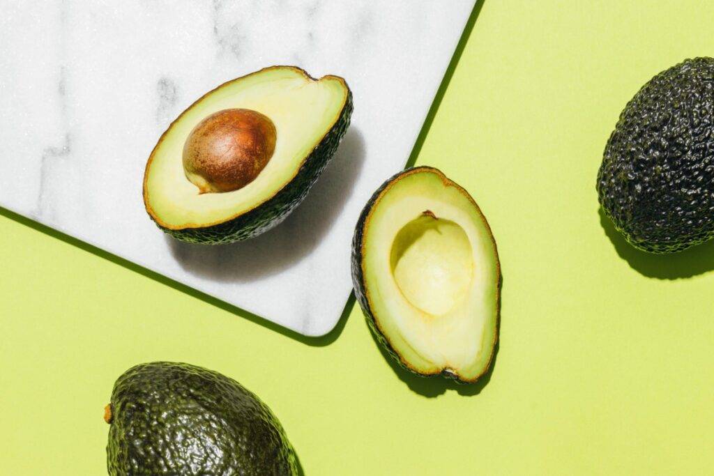 Авокадо при грудном вскармливании: польза или вред. можно ли употреблять авокадо при грудном вскармливании?