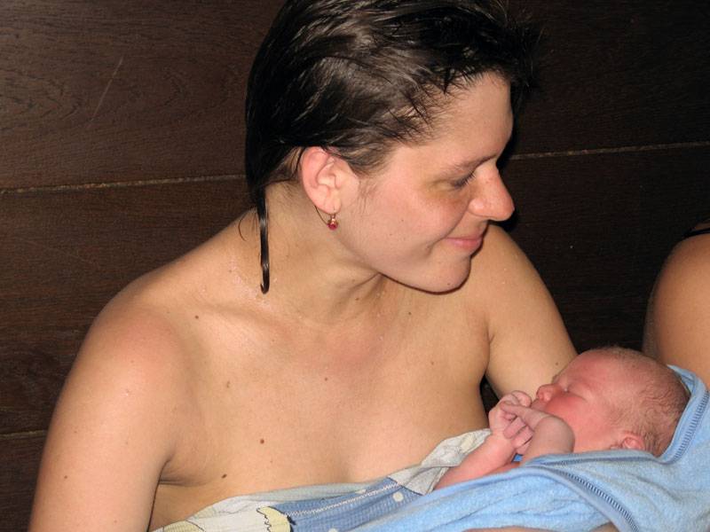 Можно ли париться в бане кормящей маме, как не навредить себе и малышу