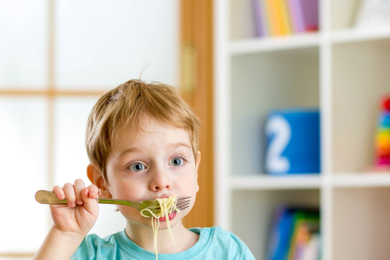 Ребенок не ест в детском саду- энциклопедия детское питание