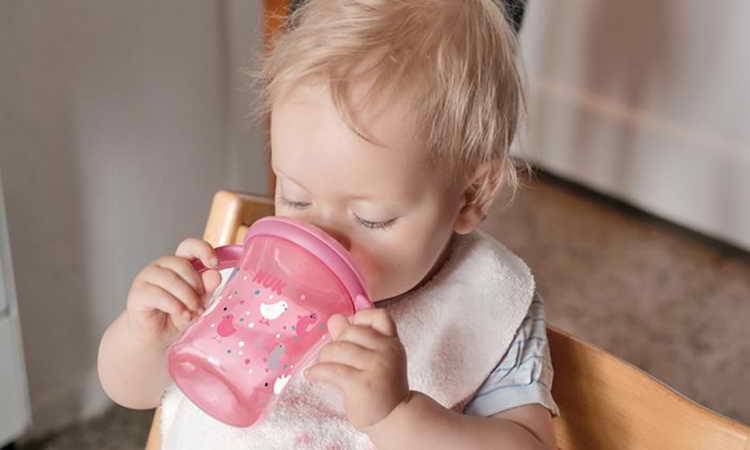 Как отучить ребенка пить ночью