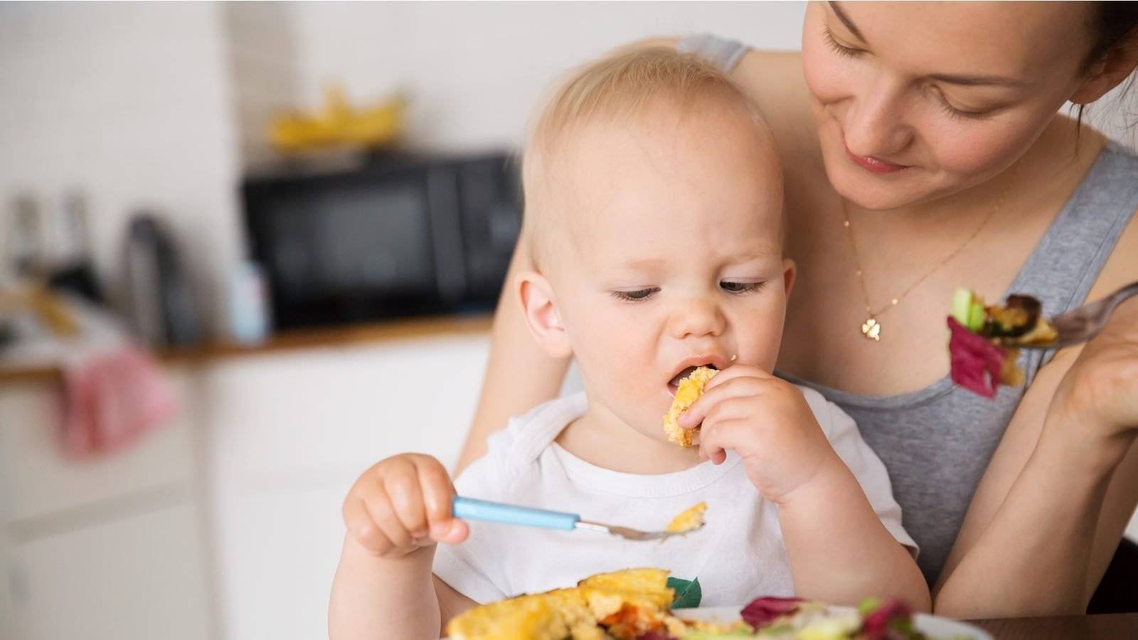 Ребенок плохо ест — повышение аппетита у детей