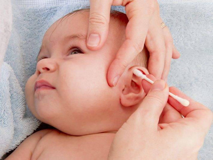 Как правильно чистить уши ребенку — womanwiki - женская энциклопедия