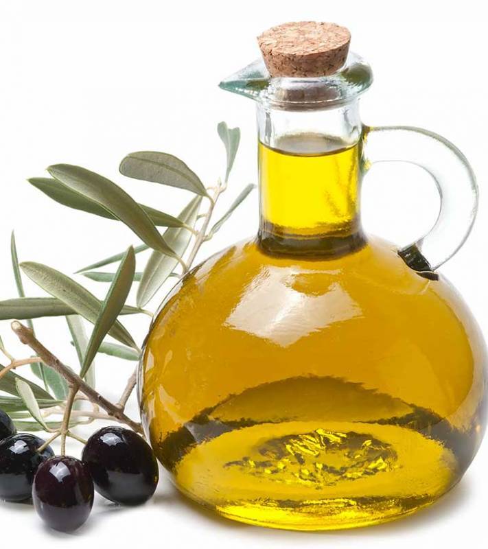 Оливковое масло при грудном вскармливании: полезно ли?