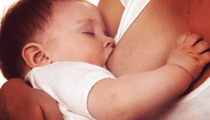 Как справляться с мигренью во время беременности и грудного вскармливания?
