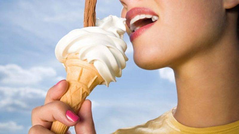 Мороженое кормящей маме при грудном вскармливании - можно или нет