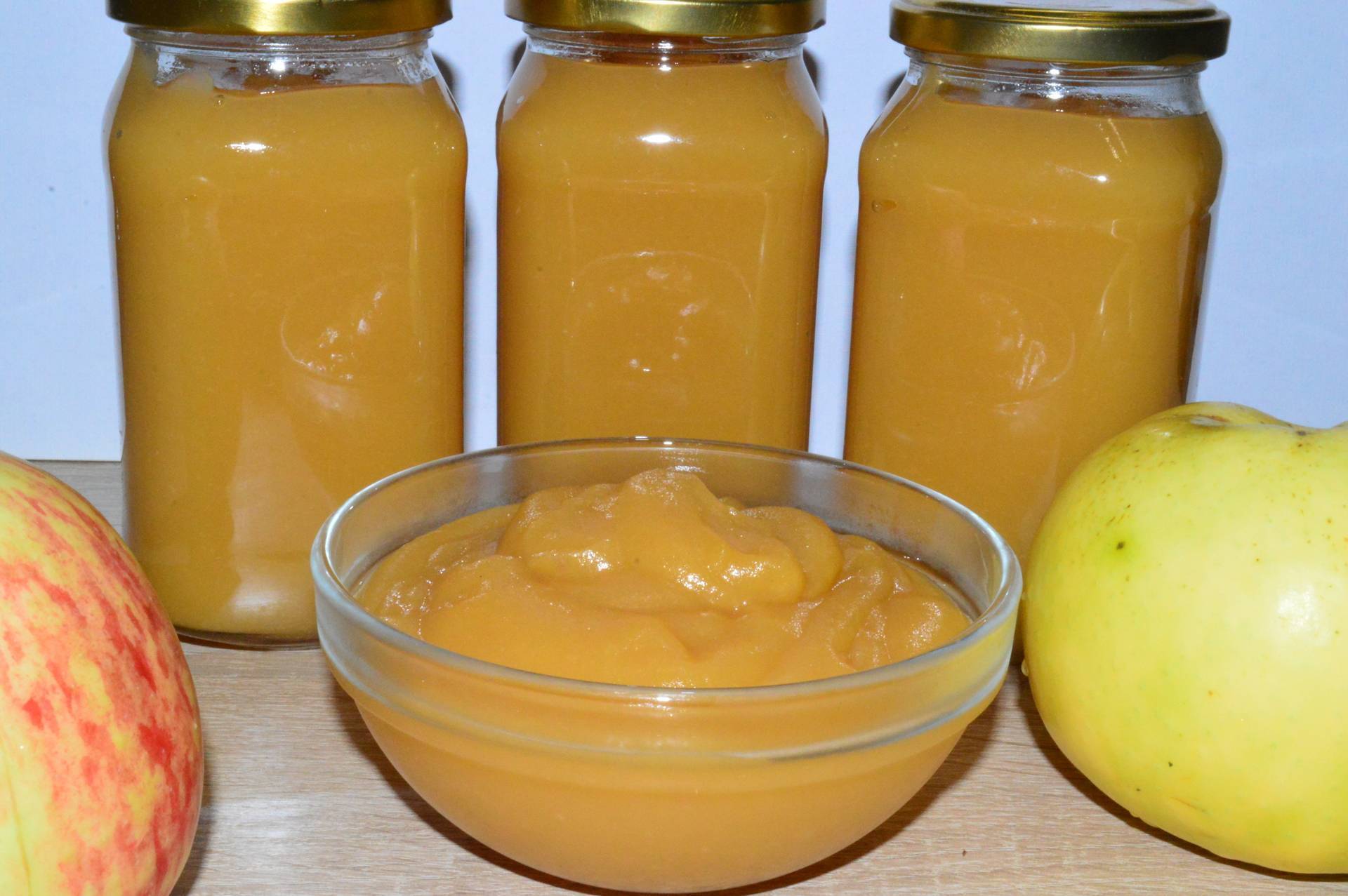 Как приготовить яблочное пюре для грудничка из свежих яблок: полезные рецепты
