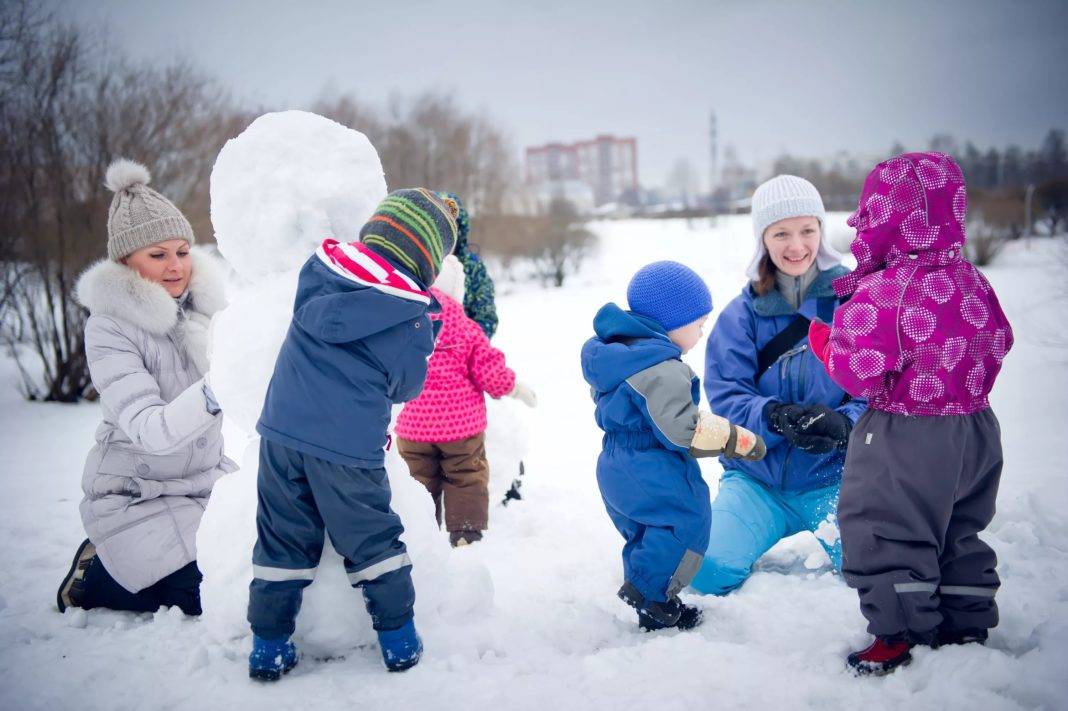 Веселый сценарий зимних игр на улице для детей любого возраста
