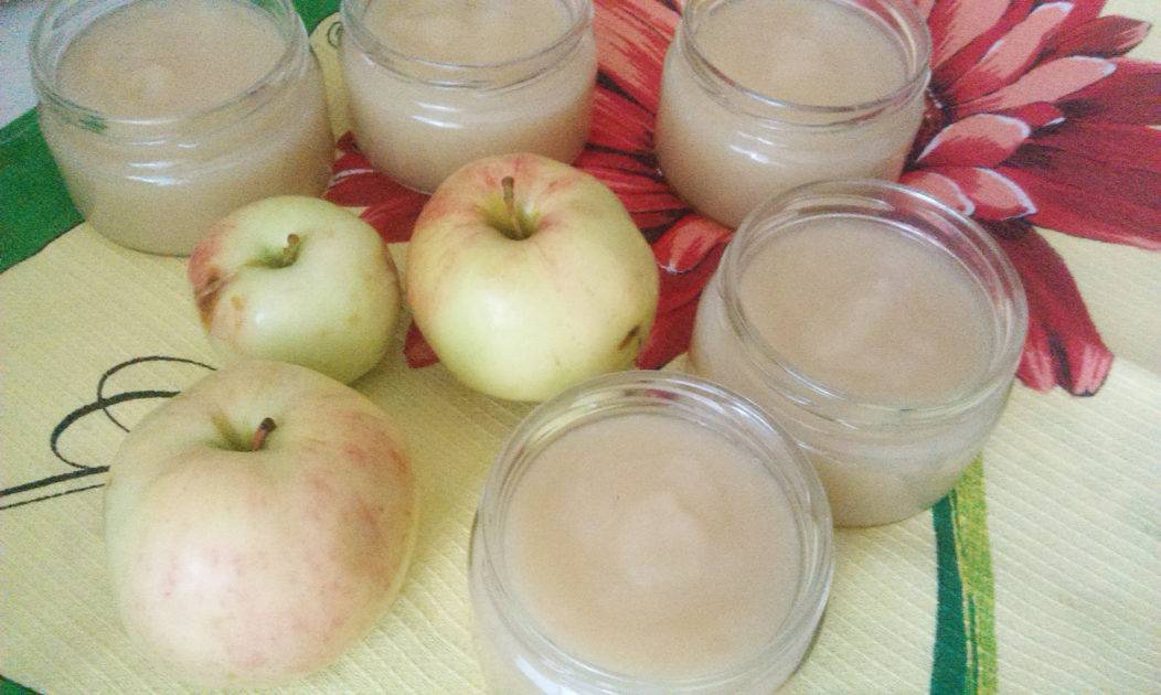 Яблочное пюре для прикорма ребенка: как приготовить, рецепты