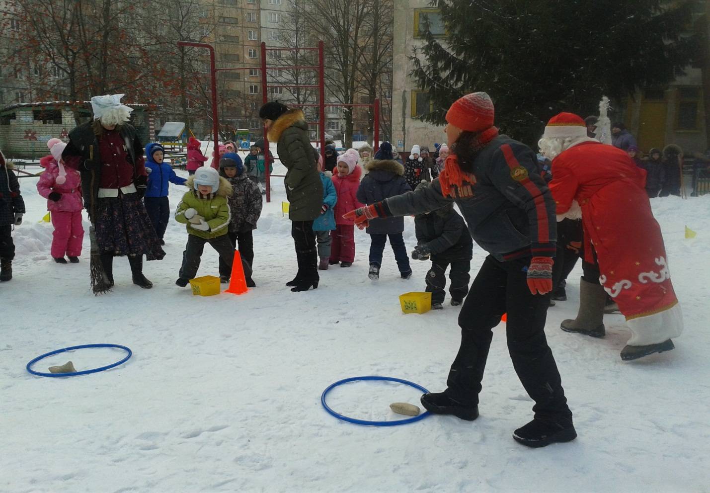 Cценарий «зимние забавы на улице в детском саду» — уличные зимние игры, актуальные для любого возраста
