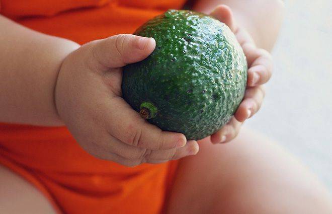 Авокадо при беременности и грудном вскармливании: полезные свойства и противопоказания