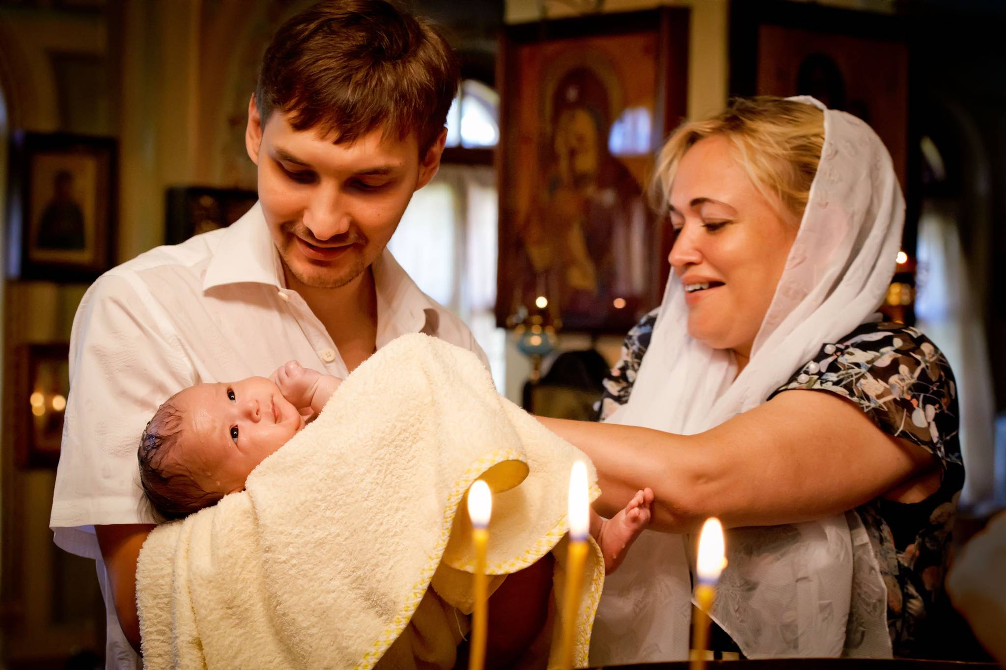Крещение ребенка - когда и как проводят обряд