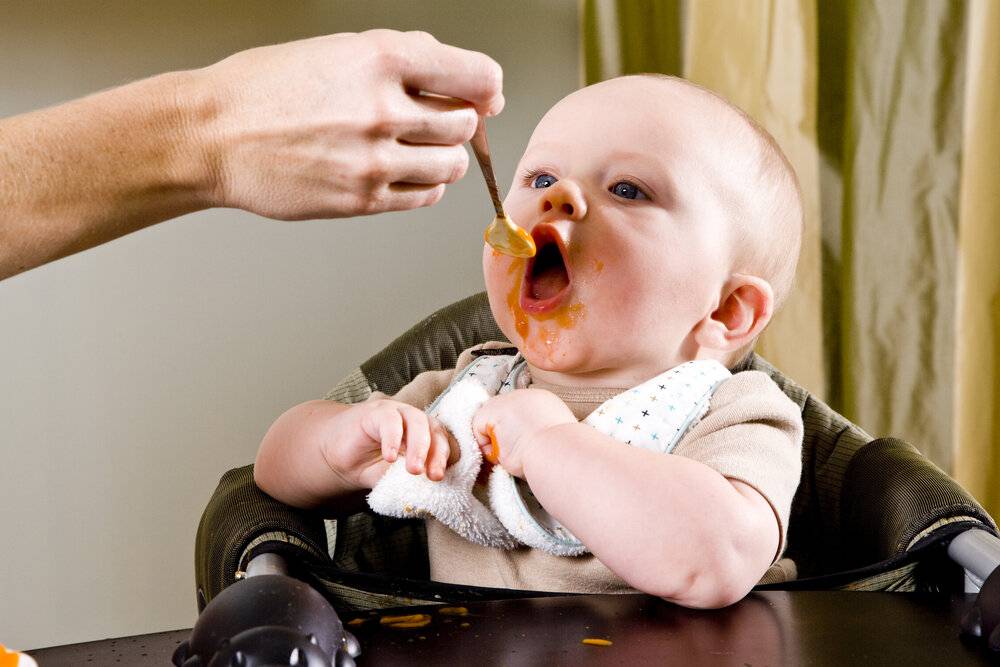 Ребенок отказывается от еды: что делать