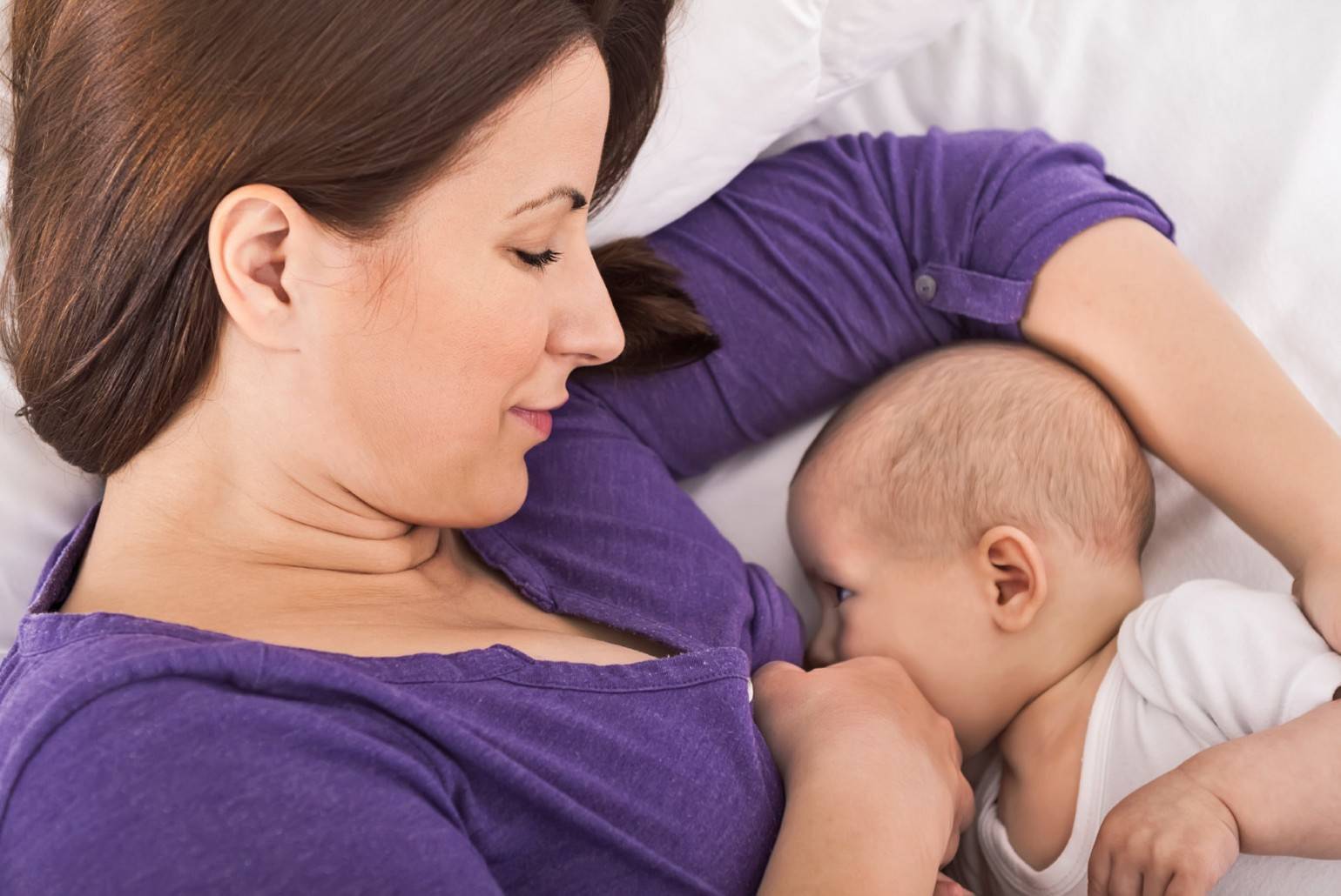 Можно ли кормить грудью при новой беременности - страна мам