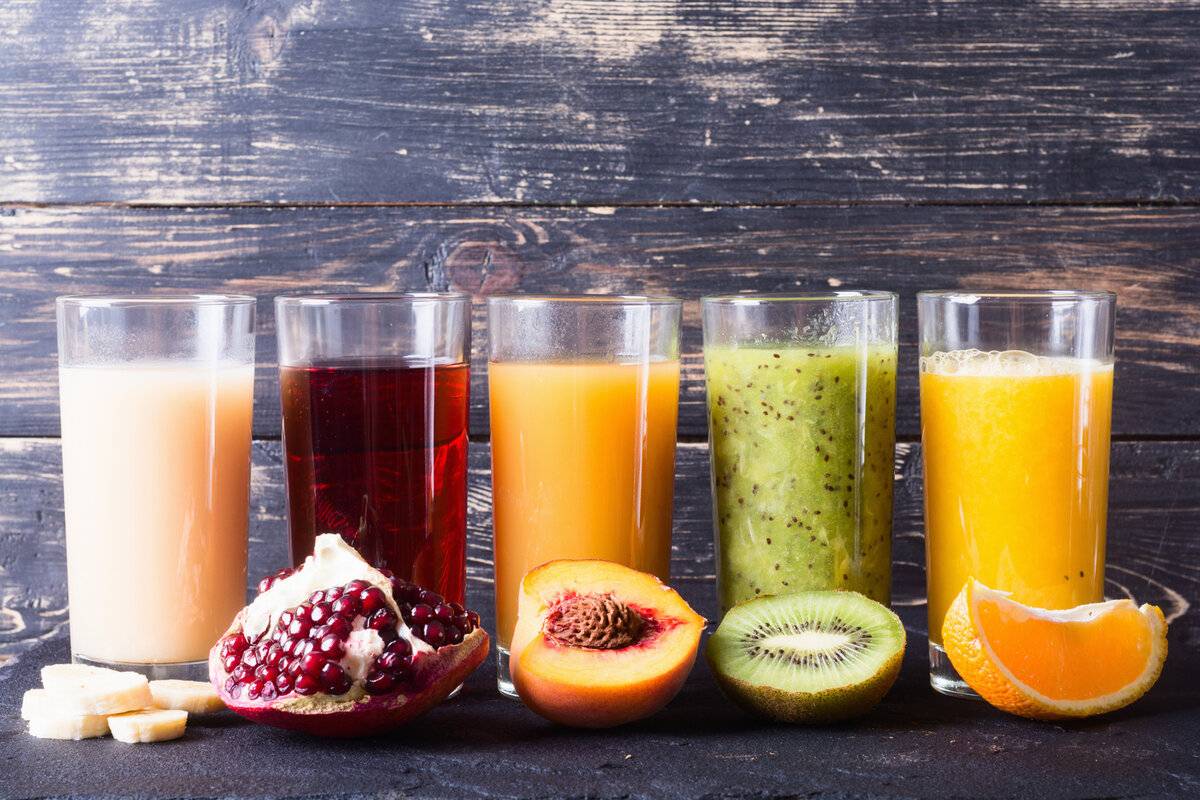 Почему фрукты полезнее свежевыжатого фруктового сока