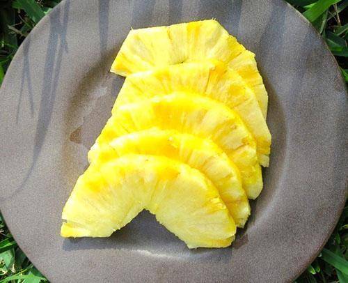 Можно ли кормящей маме ананас при грудном вскармливании – польза свежих и консервированных плодов